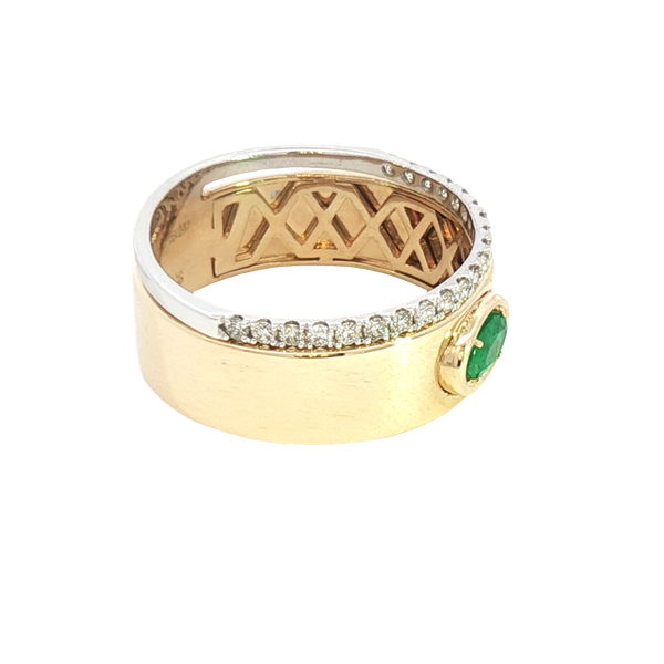 Bold & Elegant 14K Yellow & White Gold 0.22 Carats Emerald & 0.234 Carats Diamond Ring