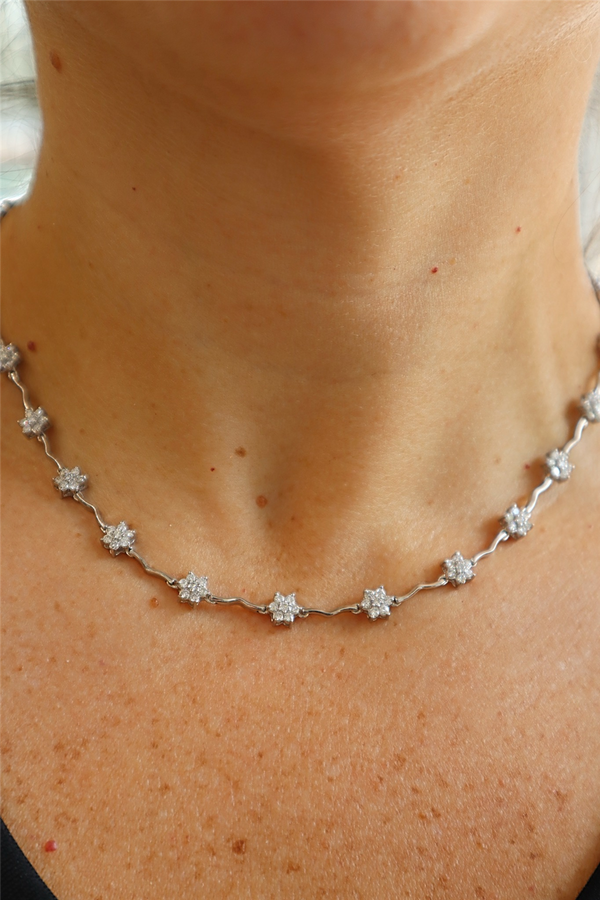 Elegant Diamond Necklaces 18K White Gold 1.19 Carat Diamond Floral Inspired Station Necklace