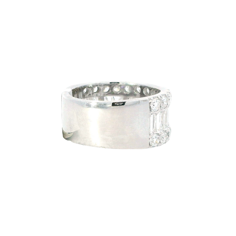 Elegant & Trendy 18K Gold White 2.93 Carats Baguette & Round Diamond Accented Cigar Style Dinner Ring
