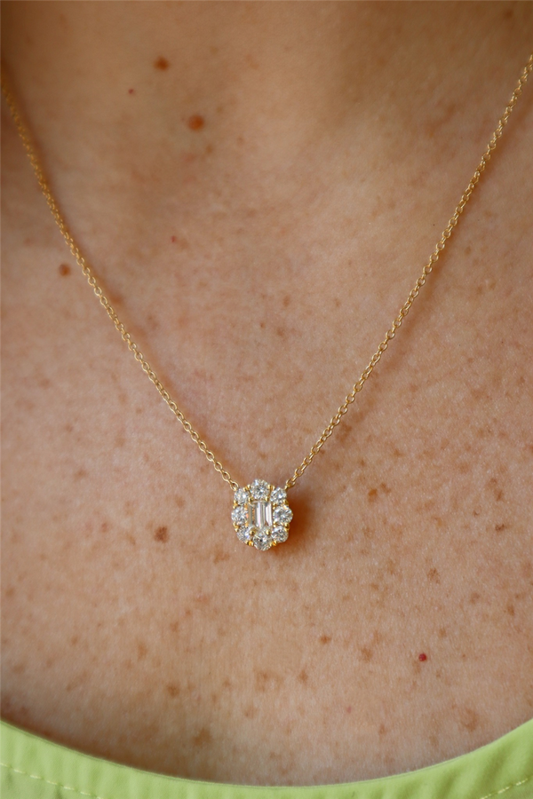 Elegant Diamond Necklaces 18K Yellow Gold 0.88 Carat Baguette & Round Diamond Necklace - 18 Inch