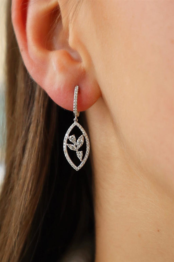 Classic & Contemporary 18K White Gold 0.89 Carats Diamond Dangle Earrings