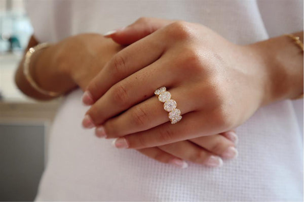 Elegant Diamond Bands 18K Gold Yellow Halo 1-1/3 Carats Diamond Anniversary Halo Band