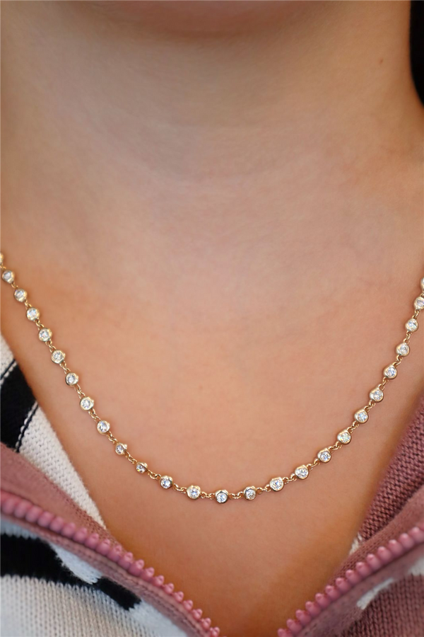 Elegant Diamond Necklaces 14K Gold Yellow 3.02 Carats Round Diamond Station Necklace - 18 Inch