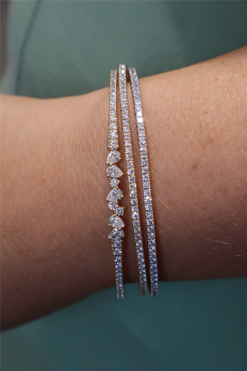 Sophisticated & Timeless Diamond Bracelets 14K Gold Yellow Scatter Shape & Round Diamond Bangle Bracelet - 1.36 CTW, Size 6.75 Inch