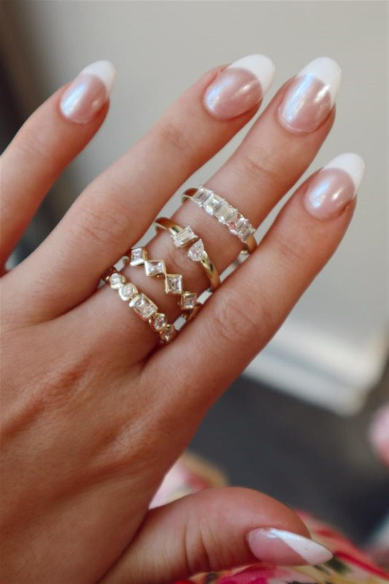 14K Gold Yellow 0.118 Carats Baguette Diamond & 0.27 Carats Round Diamond Stackable Fashion Band