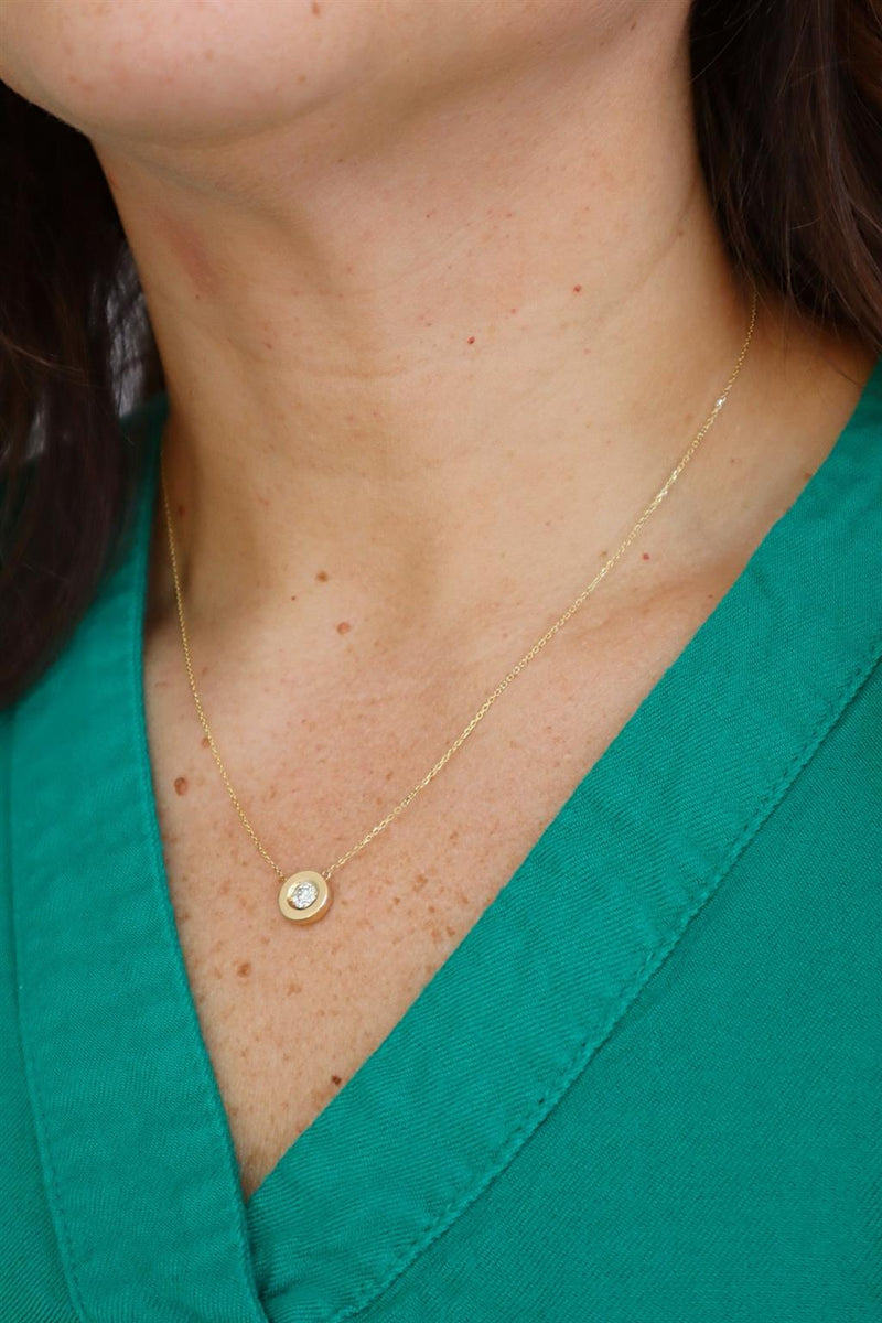 Elegant Diamond Necklaces 14K Yellow Gold 0.31 Carats Diamond Solitaire Necklace - 18 Inch