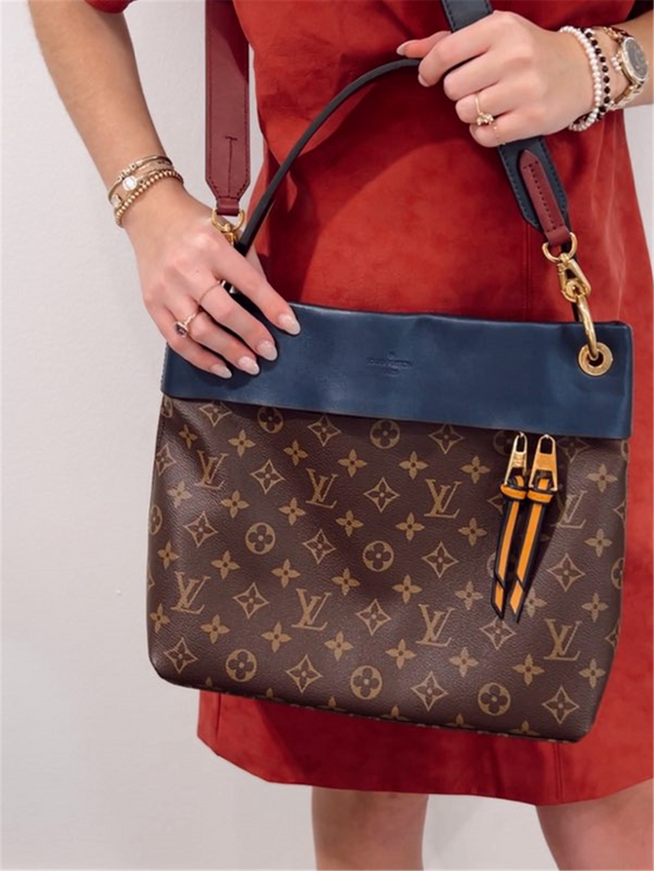 Louis Vuitton Monogram Tuileries Besace