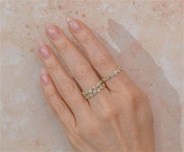 Elegant Diamond Bands 14K Yellow Gold Pear Shaped 0.39 Carats Diamond Stackable Band