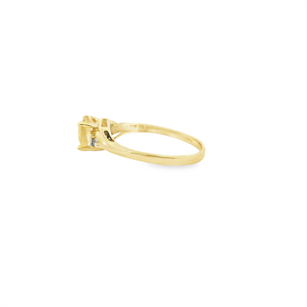 Estate Collection Bold & Elegant 10K Gold Synthetic Yellow Heart Accented Color Stone Fashion Ring
