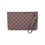 Previously loved certified Louis Vuitton Damier Neverfull MM pouch.