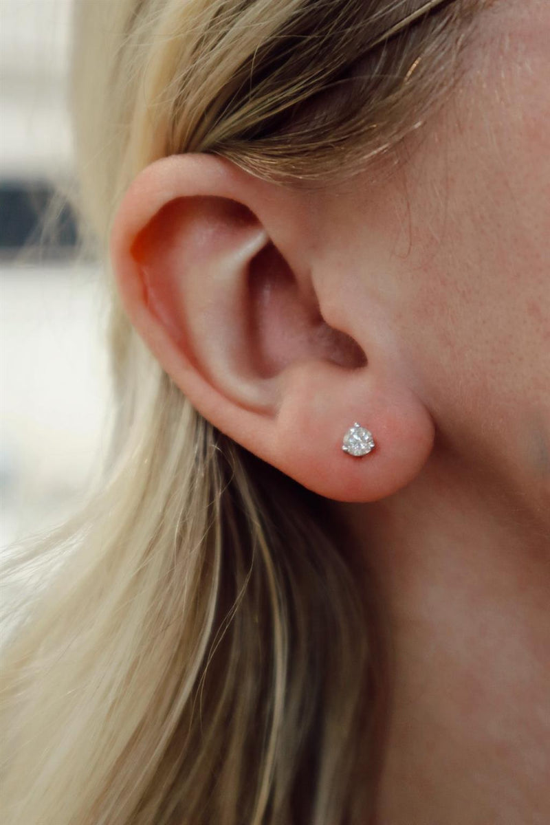 White 14 Karat Gold 3/8 Carats Diamond Stud Earrings