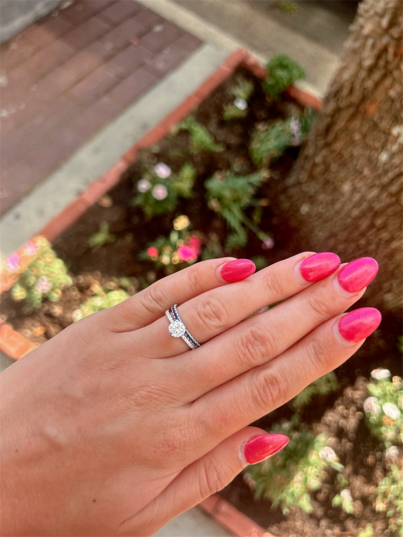 Elegant Diamond Mountings 14K Gold White Hidden Halo Round Engagement Ring - 0.35 Carats Accent Diamonds