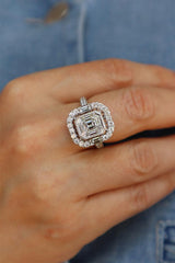 Elegant & Trendy Vintage Inspired 18K White Gold 2.67 Carats Multi-cut Diamond Cluster Halo Ring