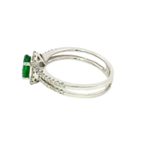 Bold & Elegant 18K White Gold Oval Cut 0.67 Carats Emeral & 0.25 Carats Diamond Halo Ring