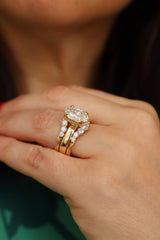 14K Yellow Gold 0.92 Carats Diamond Guard