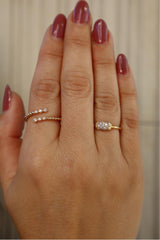 Elegant & Trendy 14K Gold Yellow 0.10 Carats Diamond Accented Split Fashion Band