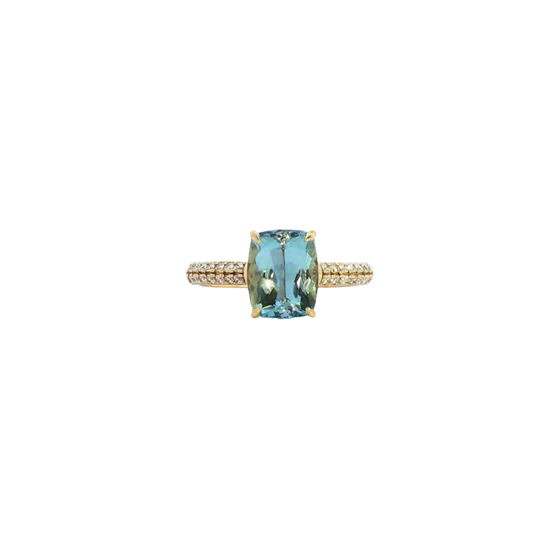 Bold & Elegant 18K Yellow Gold Rectangular Cushion Cut 2.13 Carats Aquamarine & 0.29 Carats Diamond Ring