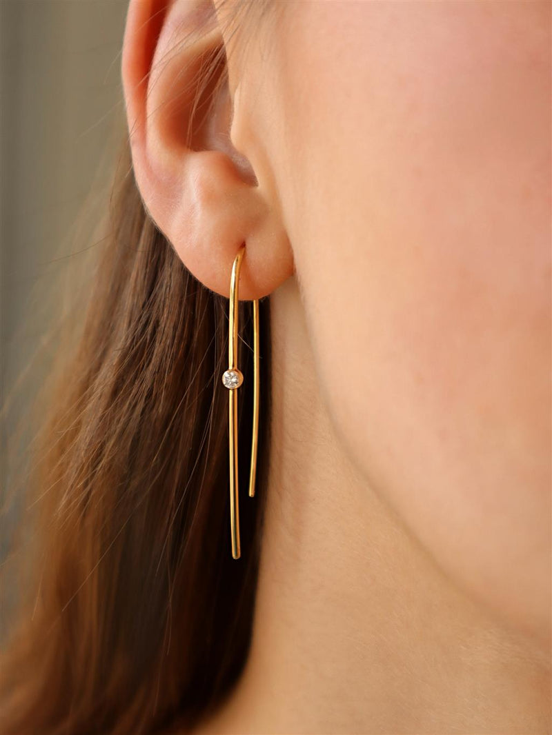 Classic & Contemporary 18K Yellow Gold 0.14 Carats Diamond Threader Earrings