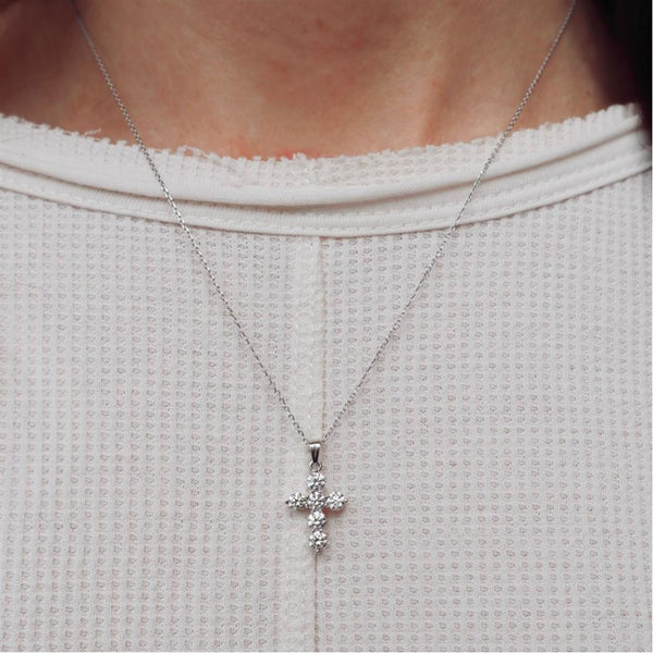 Elegant Diamond Necklaces & Pendants 18K Gold White 1.06 Carats Diamond Medium Cross Pendant
