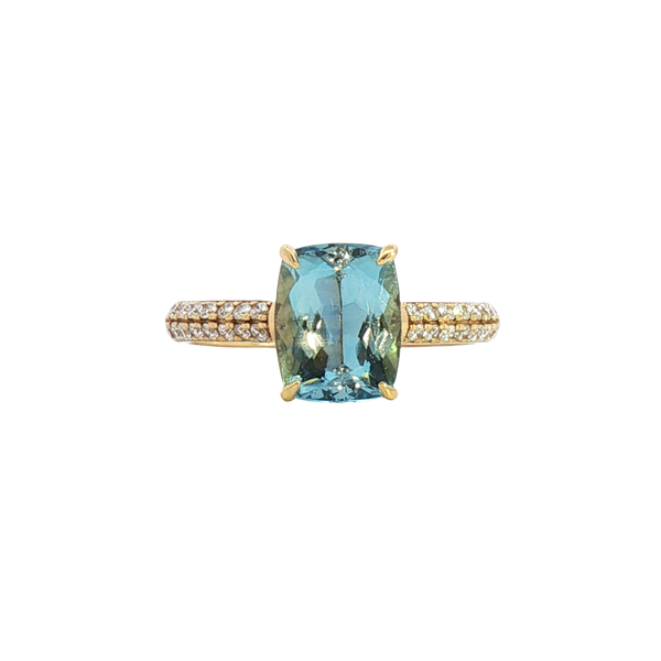 Bold & Elegant 18K Yellow Gold Rectangular Cushion Cut 2.13 Carats Aquamarine & 0.29 Carats Diamond Ring