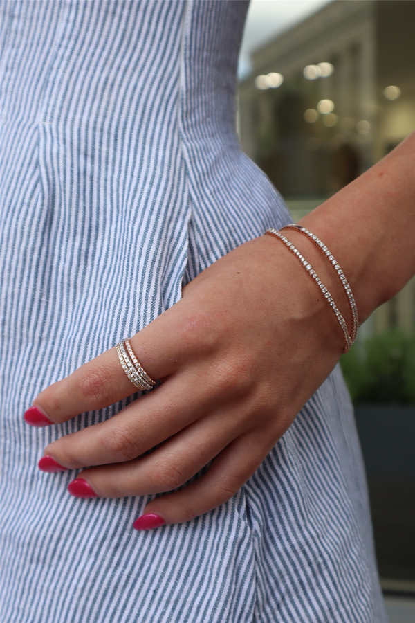 Sophisticated & Timeless Diamond Bracelets 14K Gold Yellow & Titanium Round Diamond Flex Bangle Bracelet - 0.98 CTW, Size 6.0 Inch