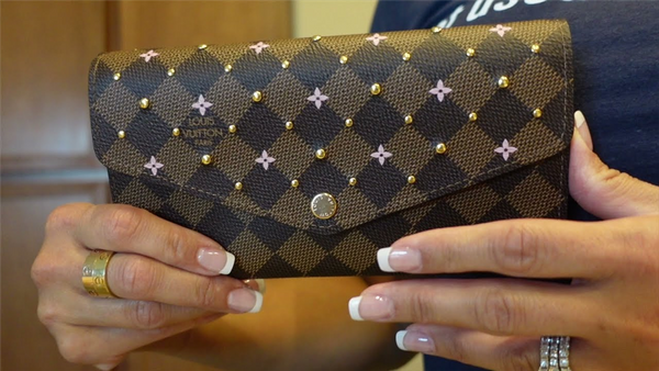 Louis Vuitton Sarah Wallet with Dust Bag