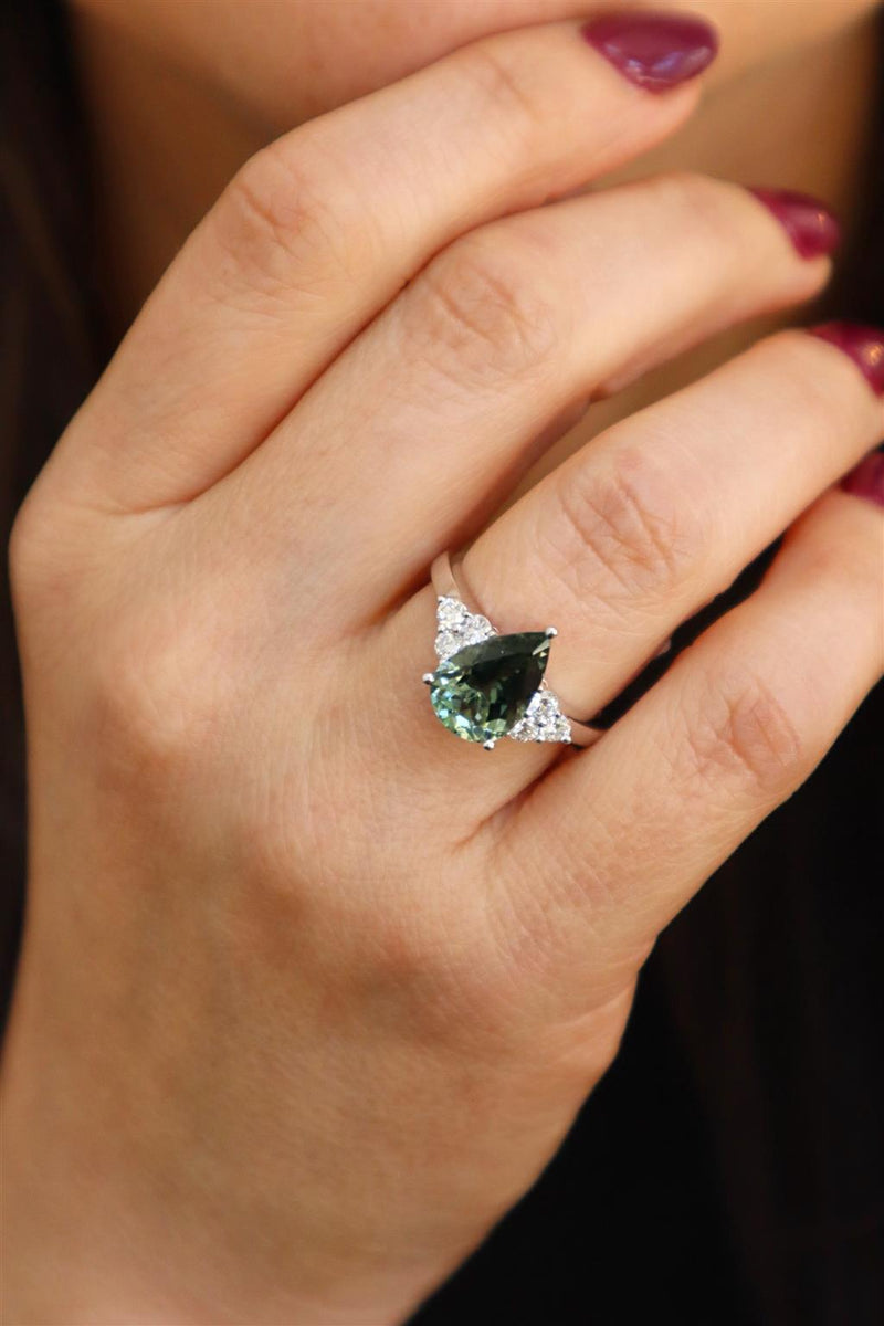 Bold & Elegant 18K White Gold Pear Cut 2.61 Carats Green Tourmaline & 0.39 Carats Diamond Ring