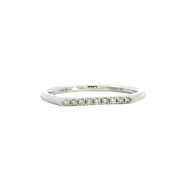 Elegant & Trendy 14K White Gold 0.06 Carats Diamond Ring