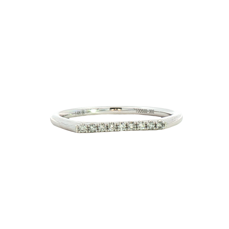 Elegant & Trendy 14K White Gold 0.06 Carats Diamond Ring