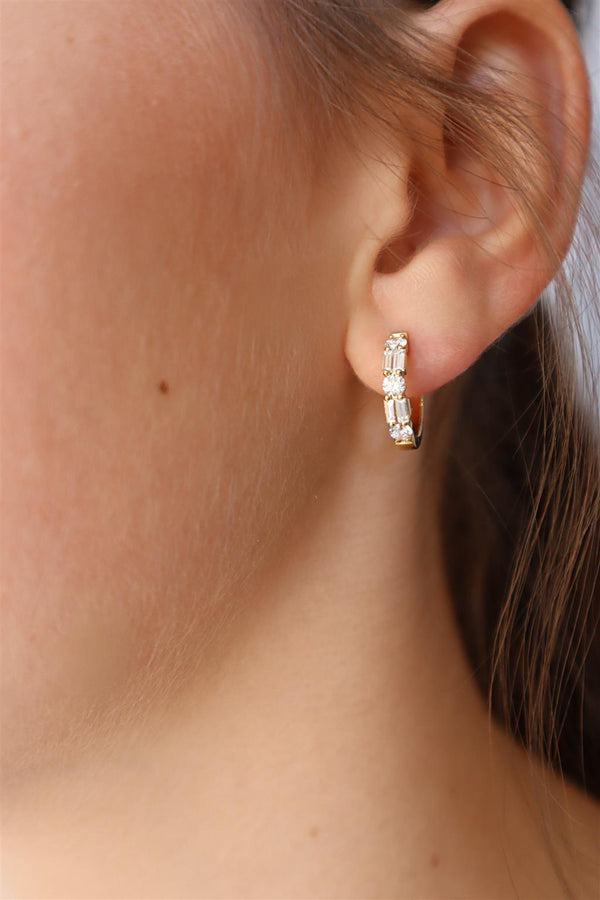 Classic & Contemporary 18K Yellow Gold 1.02 Carats Baguette & Round Diamond Small Hoop Earrings