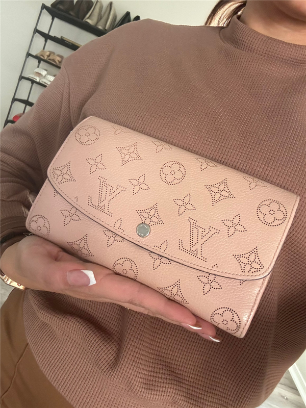 Louis Vuitton Mahina Wallet