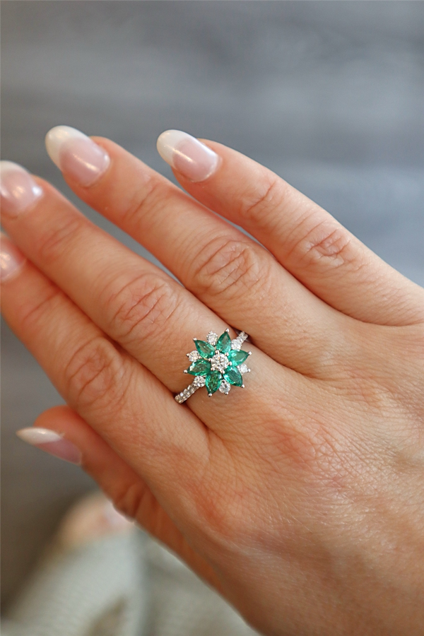 Bold & Elegant 18K Gold White Accented Color Stone Floral Inspired Fashion Ring -  Emeralds 1.02 Carats & Diamonds 0.59 Carats
