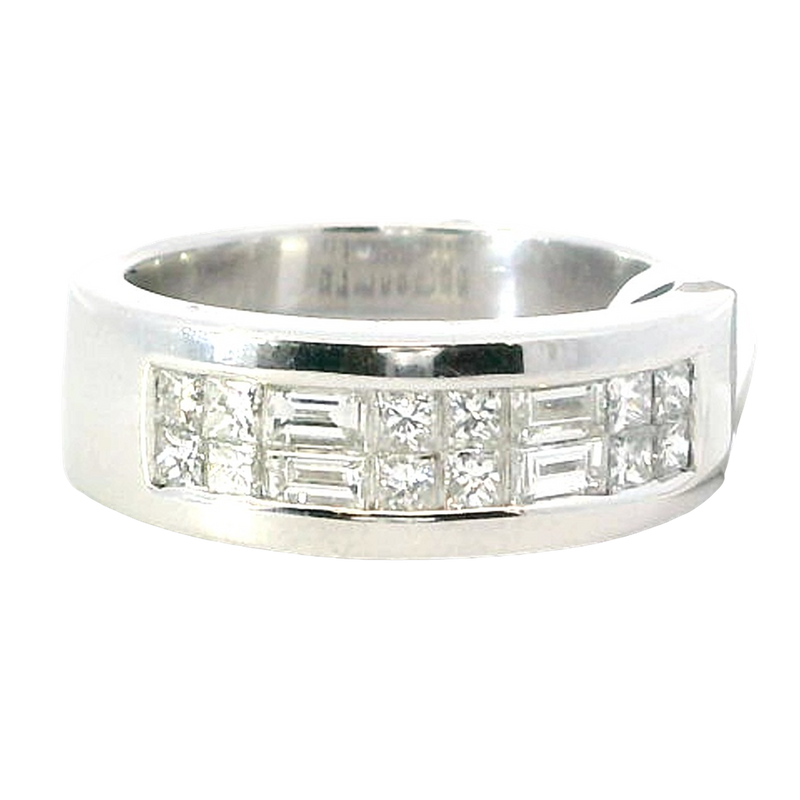Elegant & Trendy 18K White Gold Channel Set Baguette & Princess Cut 0.84 Carat Diamond Ring